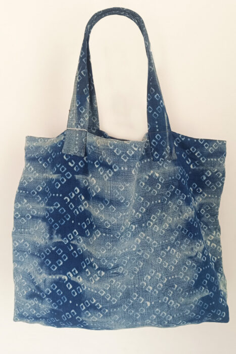 Alternative view of Bolso Wendy